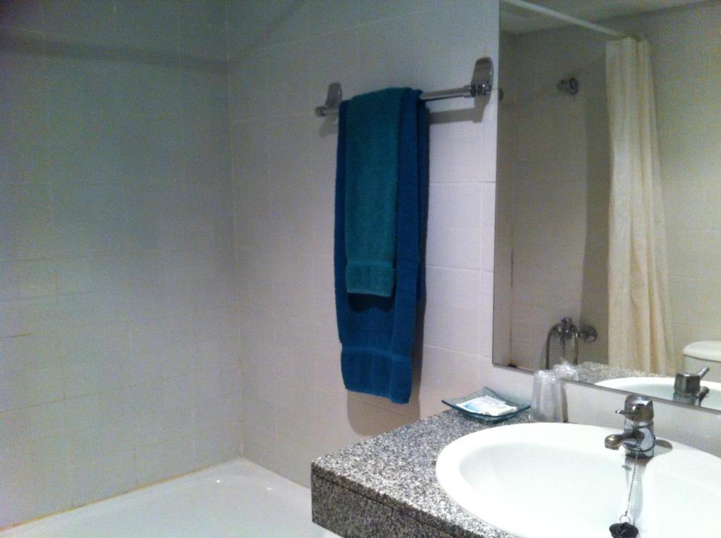 Hostal Del Ripolles Room photo